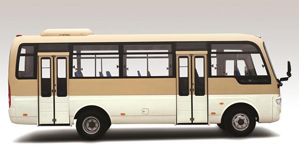  6-7m Coach, XMQ6608 